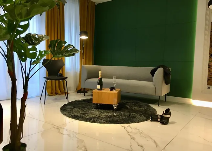 Green Apartament Parking Free